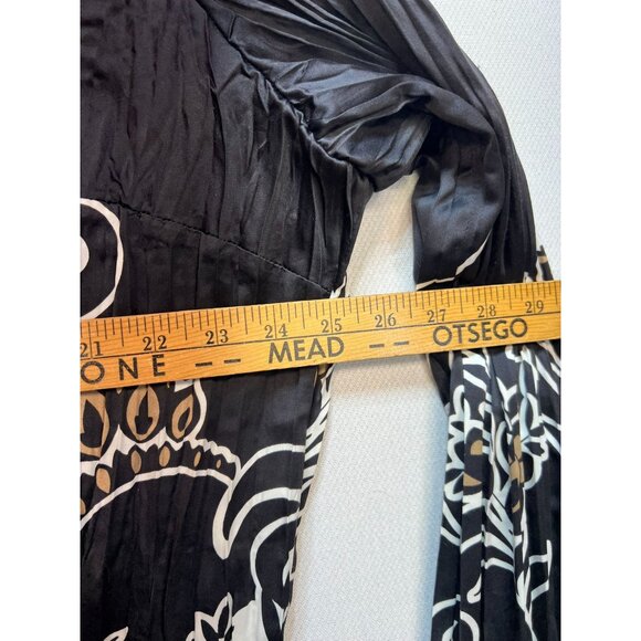 Lane Bryant Button Front Blouse Womens 26/28 Black Floral Top Flared Sleeves Y2K - Picture 8 of 11